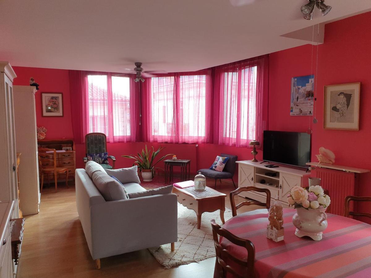 Appartement La Vie En Rose Périgueux Esterno foto