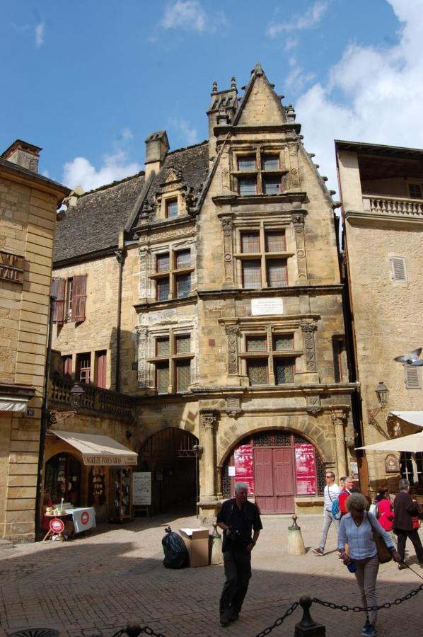 Appartement La Vie En Rose Périgueux Esterno foto